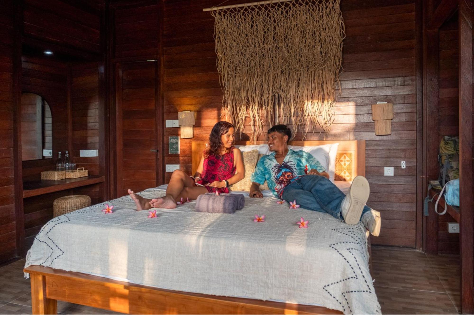 Mad Monkey Nusa Lembongan ภายนอก รูปภาพ